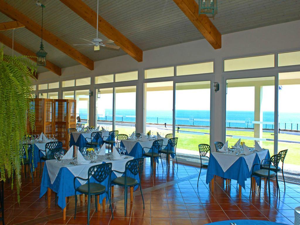 Albatroz Beach & Yacht Club Santa Cruz  Extérieur photo